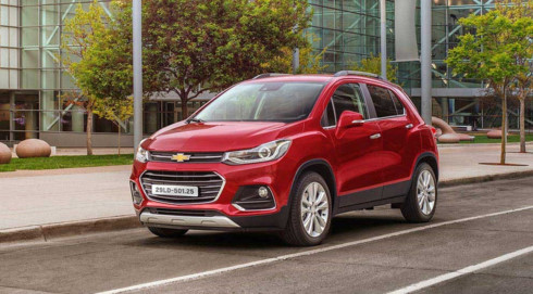 giam gia them 70 trieu dong chevrolet trax van ngoi chieu duoi