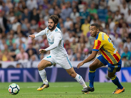 real phai chia diem voi valencia tai bernabeu