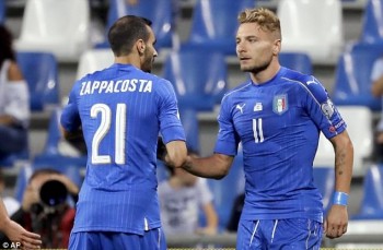 Tây Ban Nha đại thắng 8-0, Italia giành 3 điểm may mắn