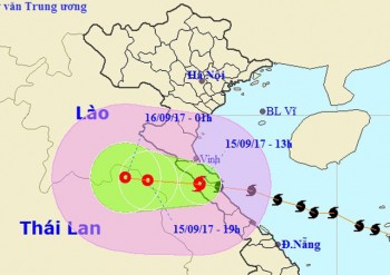 Sau bão, các tỉnh miền Trung đối mặt với mưa lớn