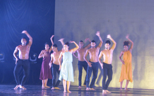 tung bung le khai mac lien hoan mua quoc te 2017