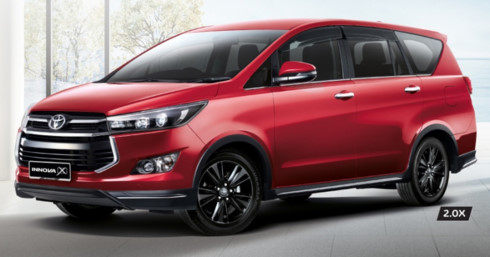 Toyota Innova ra mắt phiên bản mới