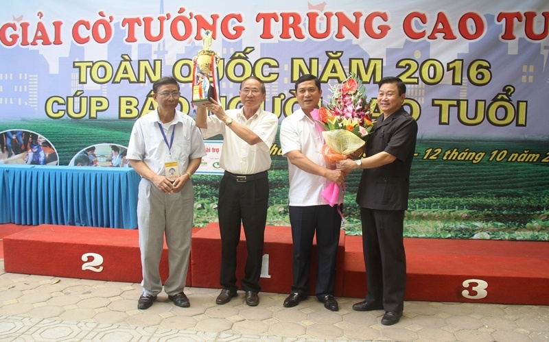 be mac giai co tuong trung cao tuoi toan quoc nam 2016