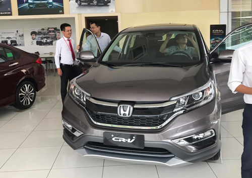 Giảm giá sốc, doanh số CR-V vượt xa CX-5 tại Việt Nam