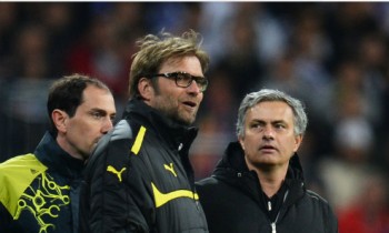 Klopp áp đảo Mourinho trước đại chiến nước Anh