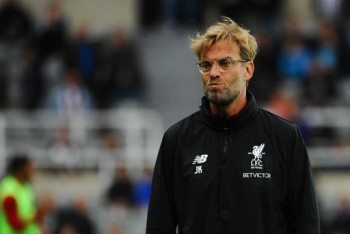 HLV Klopp chưa hết cay cú sau trận hòa nhạt với MU