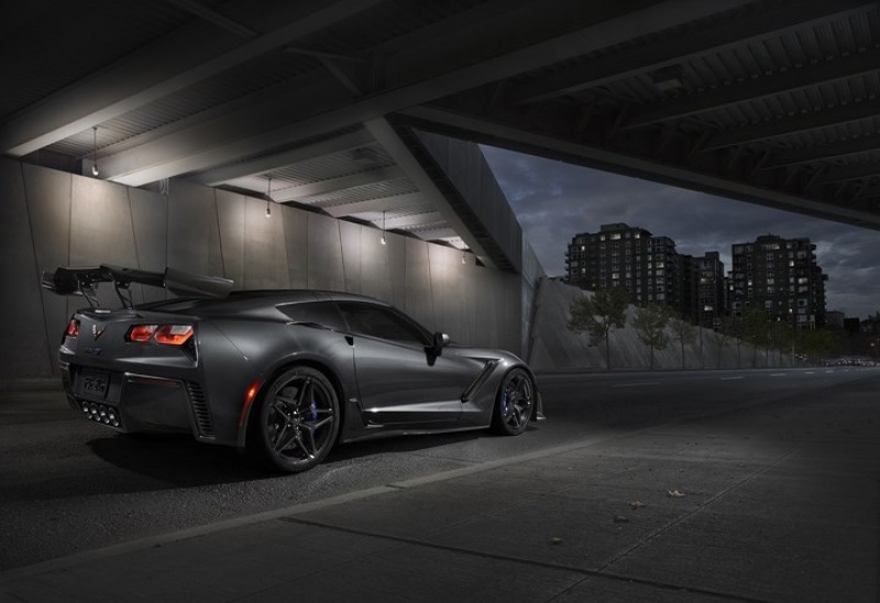 Ngắm nhìn Corvette ZR1 - siêu xe nhanh nhất của Chevrolet