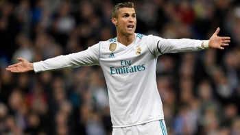 C.Ronaldo đòi rời Real Madrid ngay trong Hè 2018?