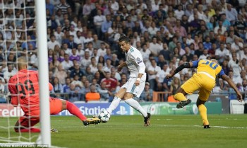 Trong cơn khủng khoảng, Real Madrid giành vé đi tiếp ở Champions League?