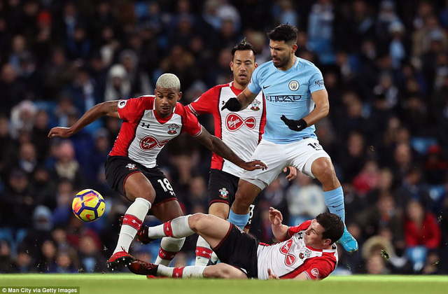 thang southampton man city can bang ky luc cua mu