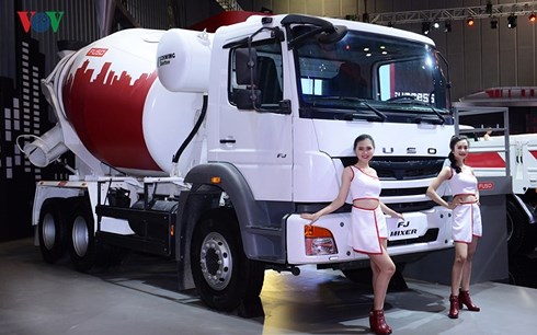 Fuso Việt Nam rời Mercedes, về với Thaco