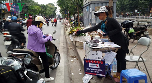 chua duoc phat hanh tai ha noi ve so vietlott ban chui dat hang