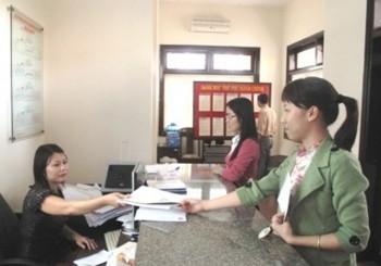 Cán bộ phải gửi thư xin lỗi dân nếu giải quyết thủ tục hành chính không đúng