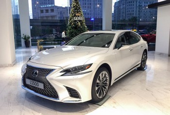 Lexus LS 500 khởi điểm từ 7,08 tỉ đồng