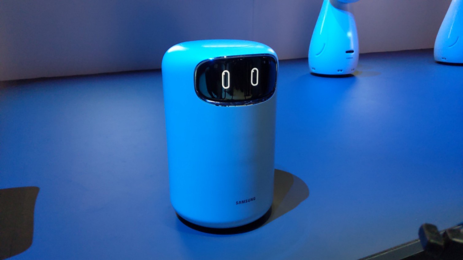 samsung mang binh doan robot den trinh dien tai ces 2019