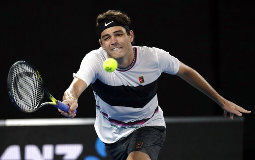 australian open federer toc hanh bup be sharapova ha wozniacki