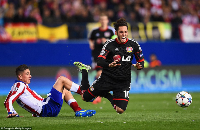 leverkusen atletico dai chien tai bay arena