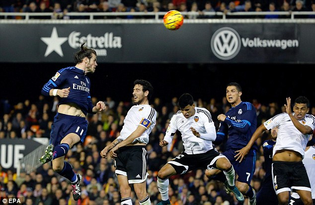 valencia real madrid thu thach tai mestalla