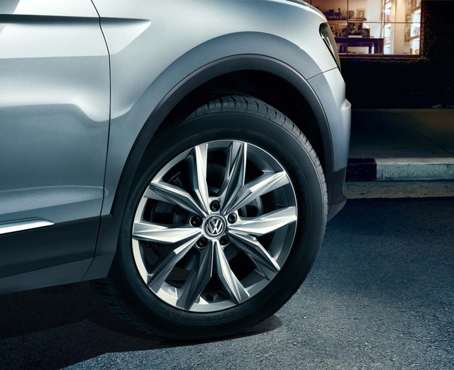 volkswagen he lo ve tiguan the he moi