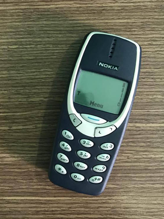 nokia 3310 doi co doi gia len den 4 trieu dong