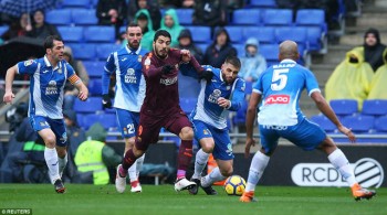 Barcelona “hút chết” trước Espanyol ở trận derby Catalonia