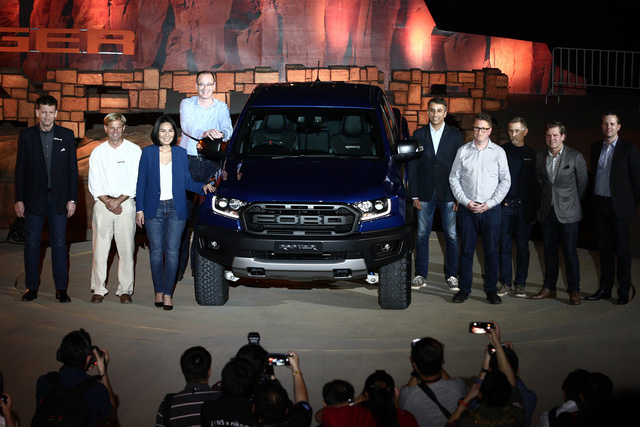 ford dua raptor den chau a