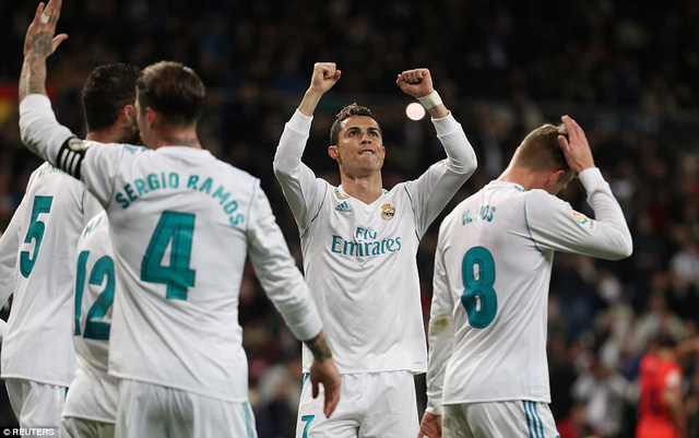 real madrid 5 2 sociedad cu hattrick cua cronaldo