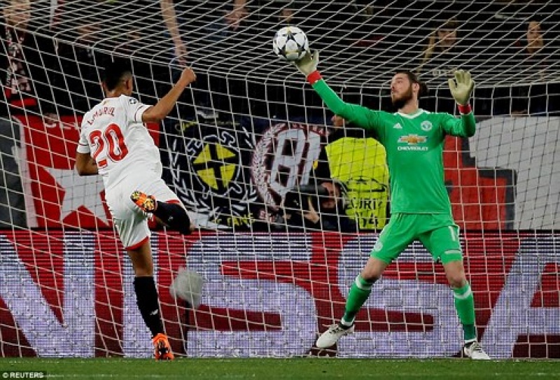 de gea cuu thua ngoan muc mu hoa dau tim truoc sevilla