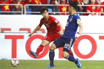 Kiếm suất ra sân tại Incheon United, Công Phượng cần đến sự đa năng