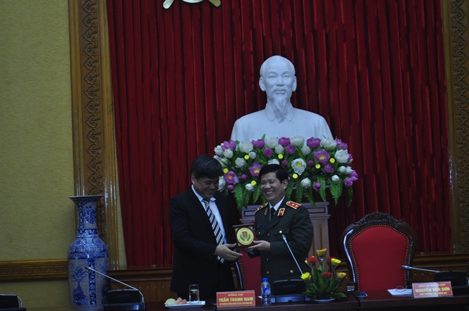 nong thon phat trien nhung an ninh phai giu vung