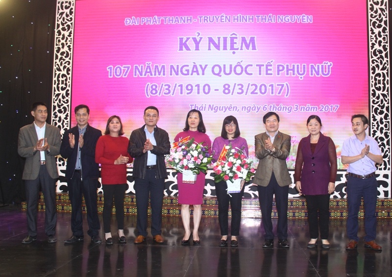 soi noi cac hoat dong nhan ngay quoc te phu nu 83