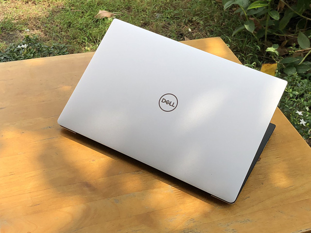 dell chinh thuc ban mau laptop xps 13 2018 tai viet nam gia 45 trieu dong