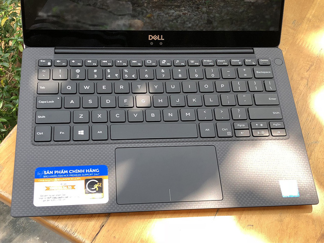 dell chinh thuc ban mau laptop xps 13 2018 tai viet nam gia 45 trieu dong