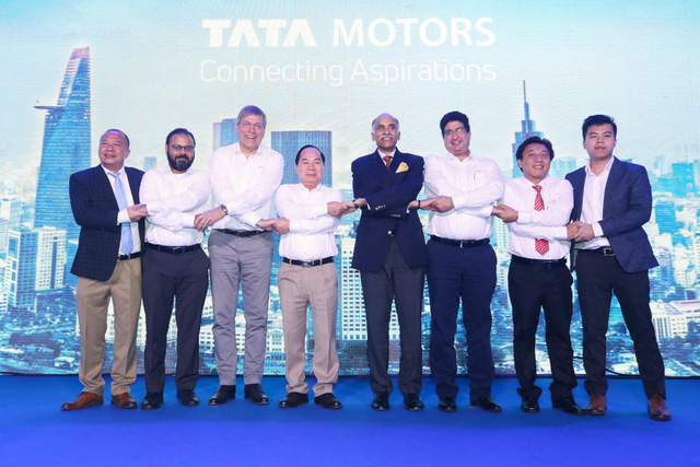 Tata Motors và cú bắt tay 'tham chiến' thị phần ô tô Việt Nam tata motors va cu bat tay tham chien thi phan o to viet nam