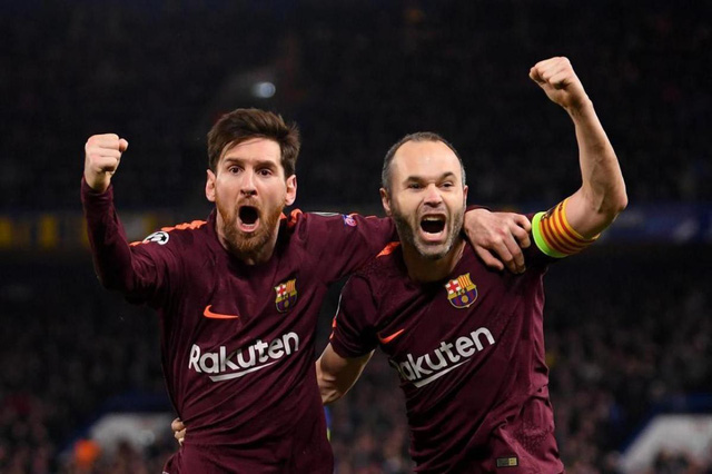 the gioi bong da tri an iniesta sau khi tuyen bo roi barcelona