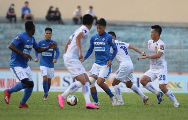 toa sang o v league mac hong quan cho ghi dau an voi hlv park hang seo