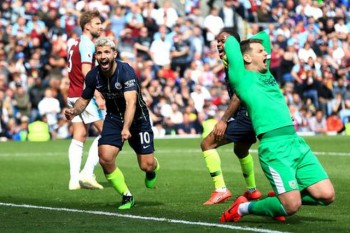 Thắng nhọc nhằn Burnley, Man City trở lại ngôi đầu bảng