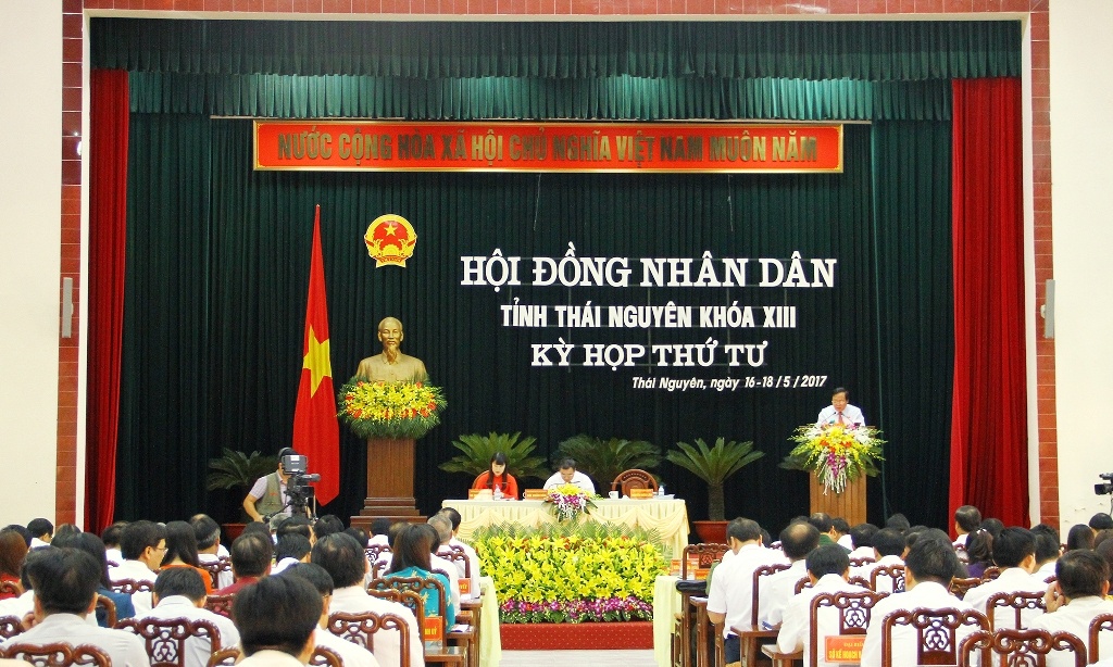 ngay lam viec thu nhat ky hop thu 4 hdnd tinh nghe 27 bao cao to trinh