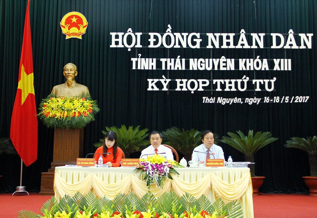 ngay lam viec thu nhat ky hop thu 4 hdnd tinh nghe 27 bao cao to trinh