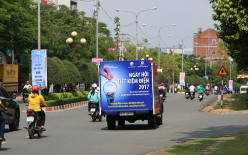 tiet kiem dien la lam loi cho chinh minh