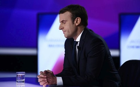 Tỷ lệ ủng hộ Tổng thống Pháp Macron giảm mạnh