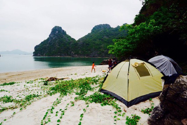 chiem nguong dao mat rong con mat huyen bi tren vinh ha long