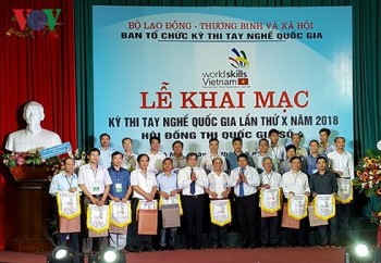 520 thí sinh phô diễn kỹ xảo nghề đỉnh cao