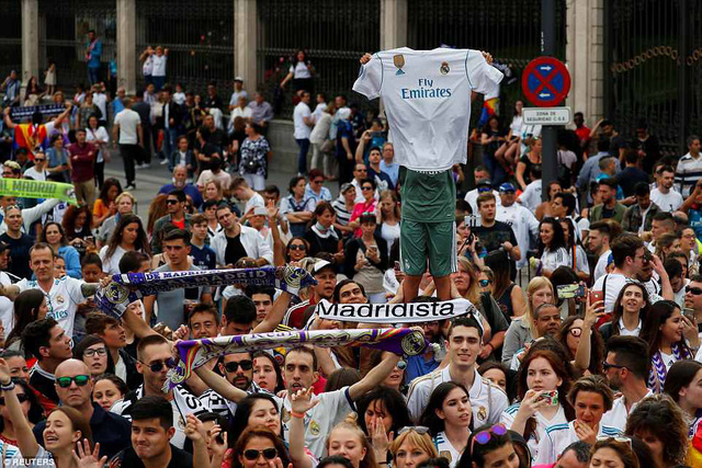 bien nguoi chao don real madrid sau chuc vo dich champions league