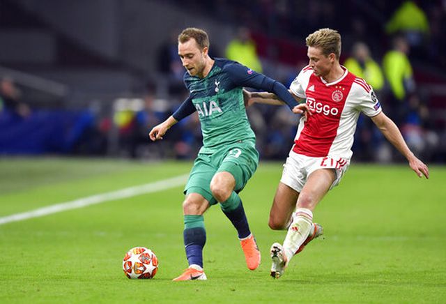 ajax 2 3 tottenham man loi nguoc dong kho tin