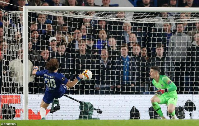 dau sung nghet tho chelsea vao chung ket europa league