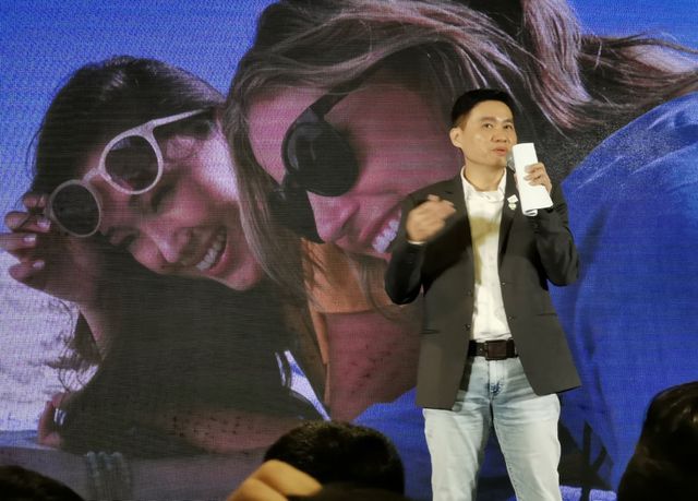 nokia mang smartphone pin 2 ngay ve viet nam gia tu 29 trieu dong