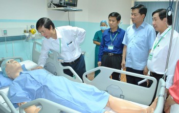 Trường ĐH Y khoa Phạm Ngọc Thạch lại không được tuyển sinh trong cả nước