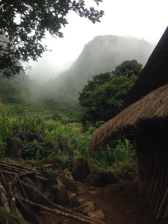 vu 3 tre tu vong 1 cap cuu o cao bang co cung bieu hien dau dau buon non met