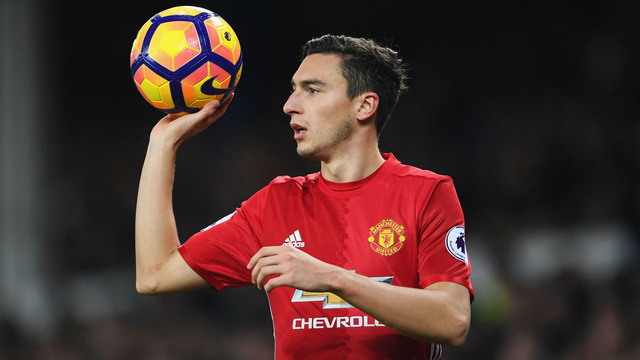 roma inter nhom ngo hau ve trai darmian cua mu